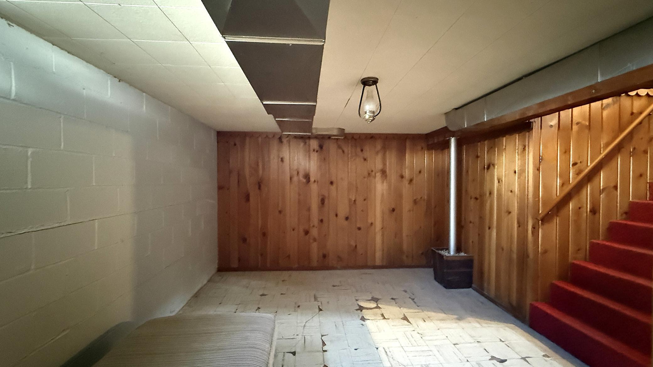 209 North 10th Street Montevideo, MN 56265 - Photo 21 of 35