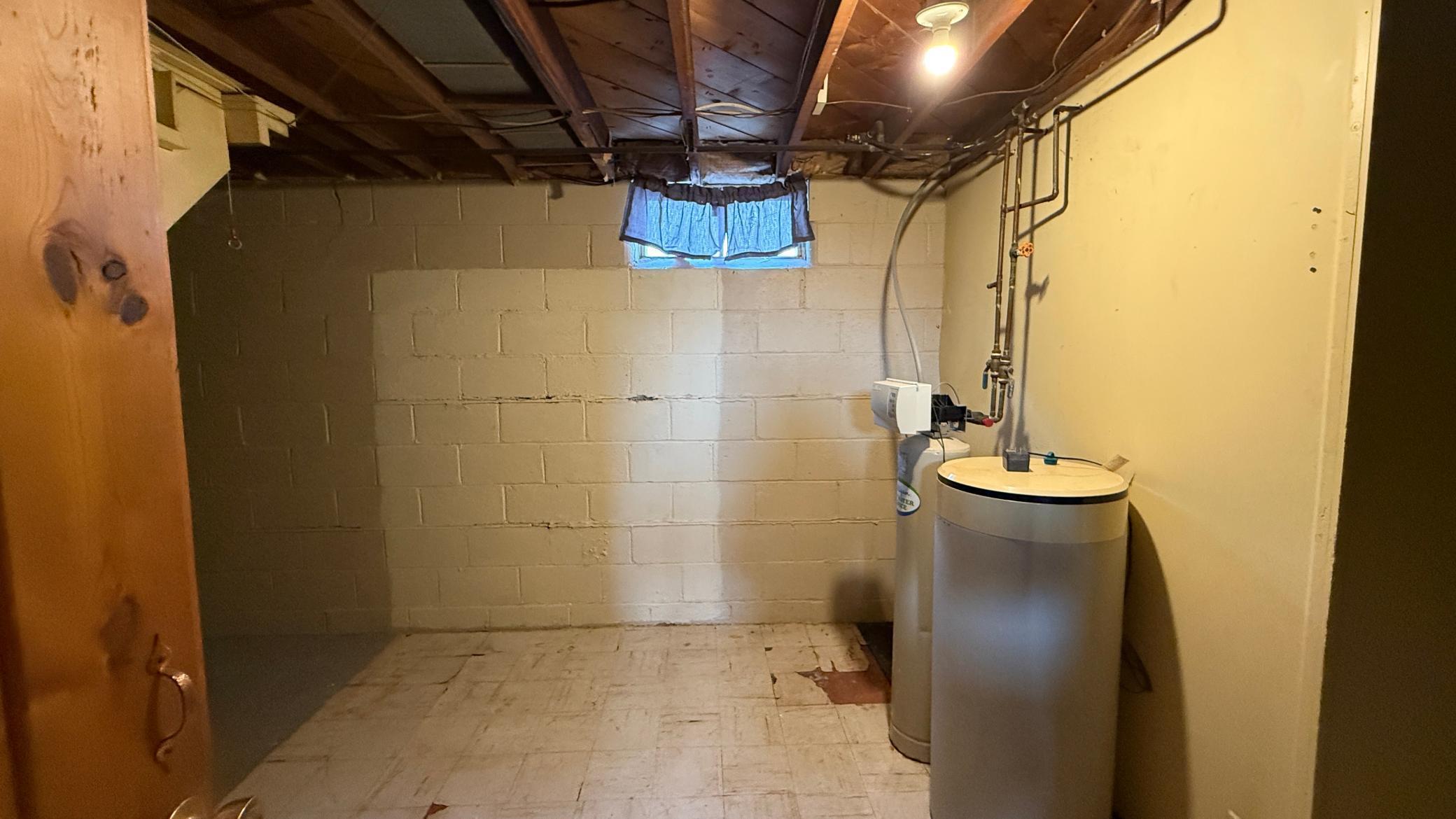 209 North 10th Street Montevideo, MN 56265 - Photo 25 of 35