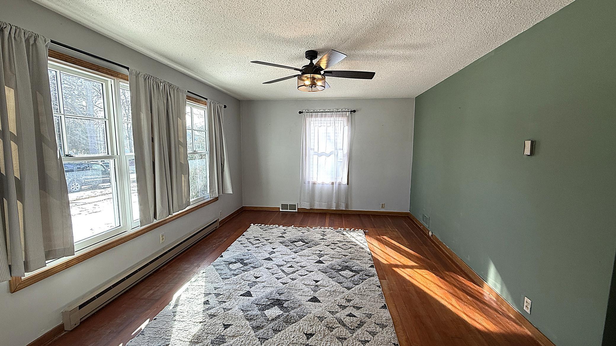 209 North 10th Street Montevideo, MN 56265 - Photo 7 of 35