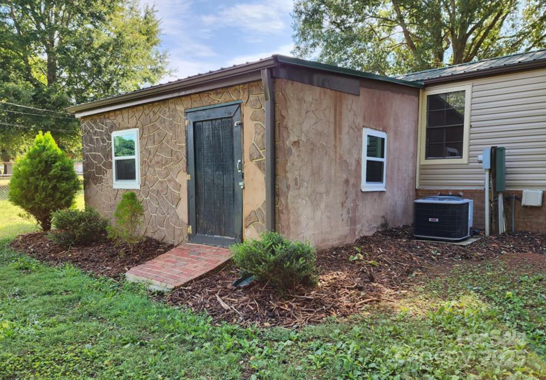 4793 Panama Drive Conover, NC 28613 - Photo 14 of 21 a view of a house with a yard