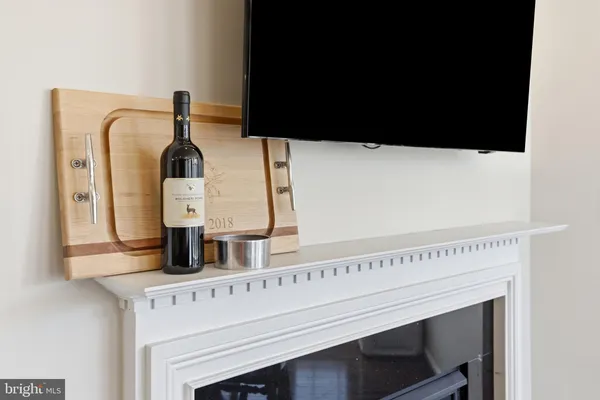 a close view of sink and tap