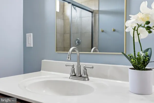 a view of a hallway with closet