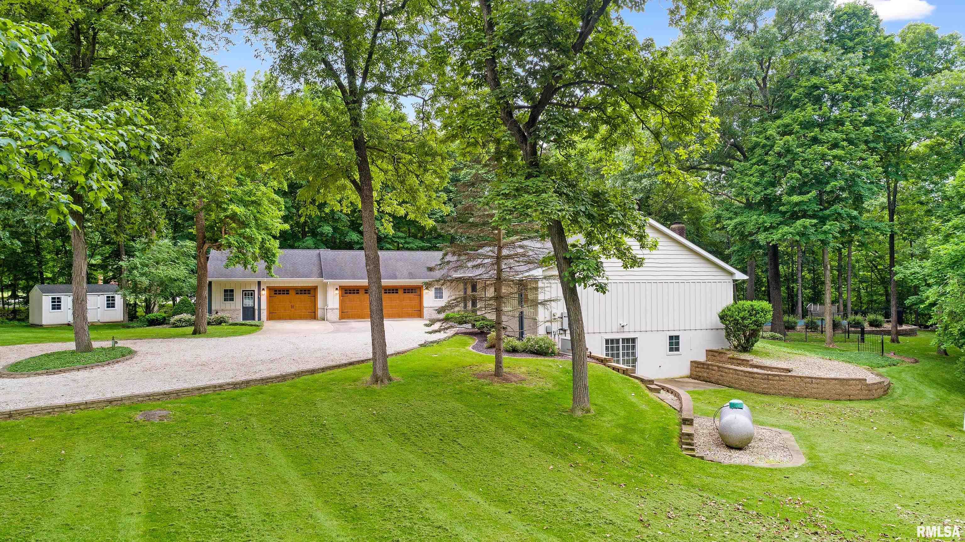 4 Roth Court Metamora, IL 61548 - Photo 9 of 54 Gallery Image 9