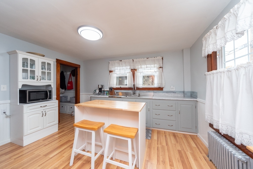 151 Chace Street Clinton, MA 01510 - Photo 11 of 41 Gallery Image 11