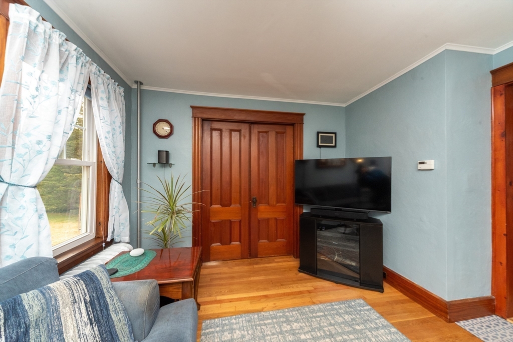 151 Chace Street Clinton, MA 01510 - Photo 18 of 41 Gallery Image 18