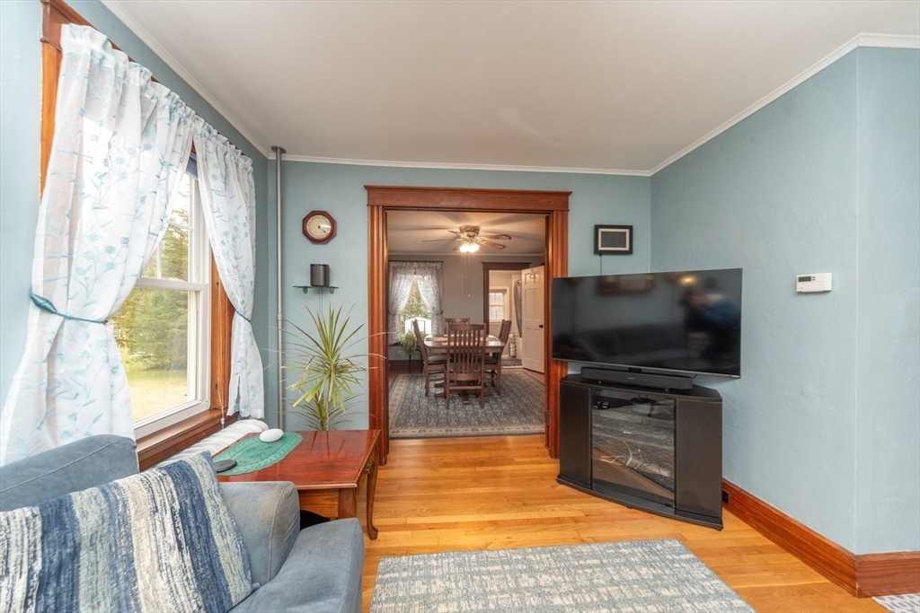 151 Chace Street Clinton, MA 01510 - Photo 19 of 41 Gallery Image 19