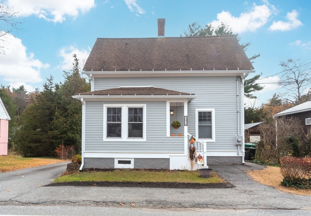 151 Chace Street Clinton, MA 01510 - Photo 2 of 41 Gallery Image 2