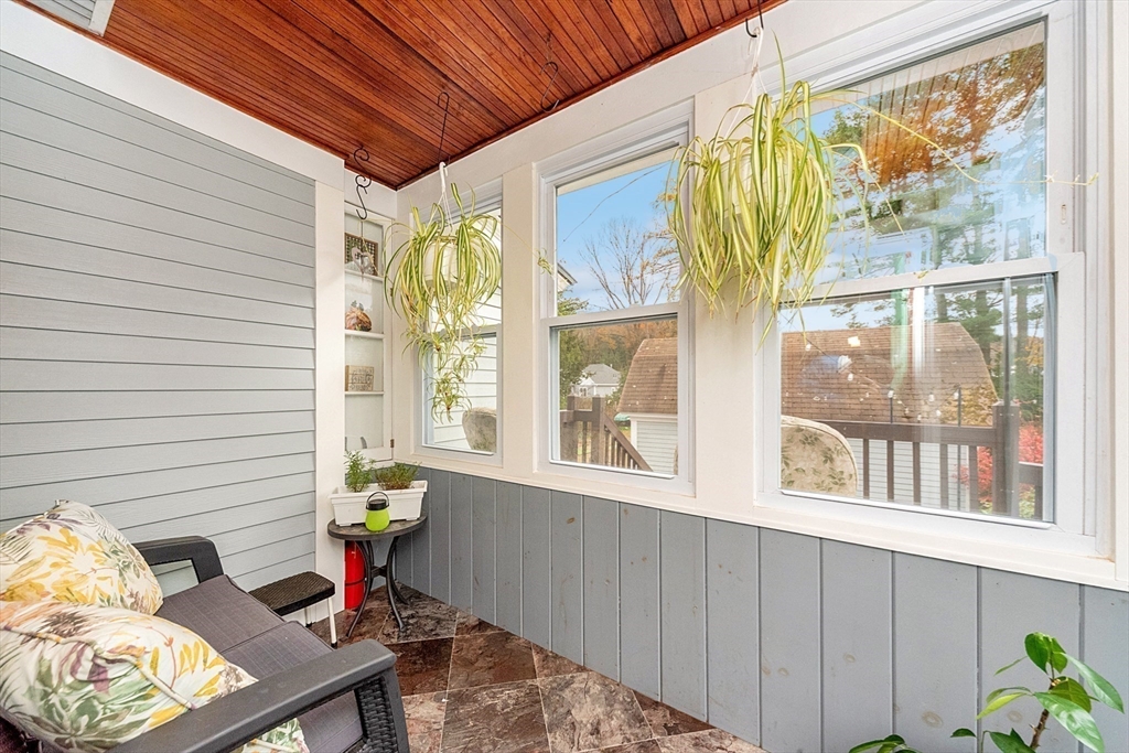 151 Chace Street Clinton, MA 01510 - Photo 6 of 41 Gallery Image 6