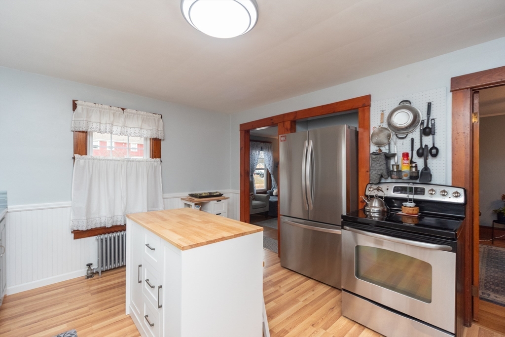 151 Chace Street Clinton, MA 01510 - Photo 9 of 41 Gallery Image 9