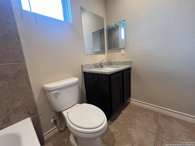 $1,550 | 13911 Annas Way, Unit 101, San Antonio, TX 78233