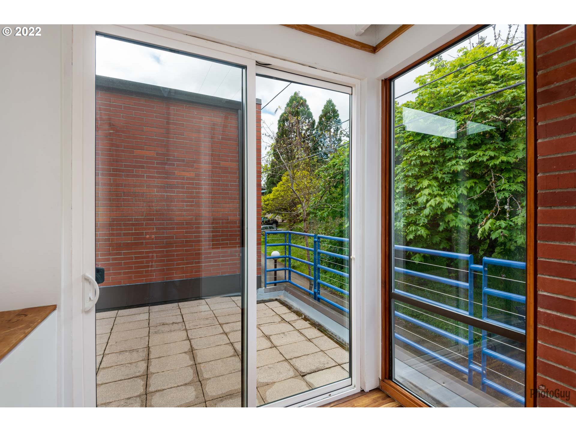 110 High Street Eugene, OR 97401 - Photo 20 of 25 a view of outdoor space deck and backyard