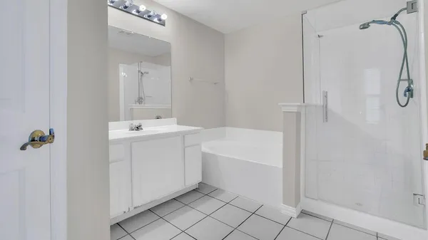 $2,100 | 908 Englewood Lane, Plano, TX 75025