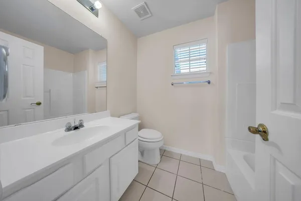 $2,100 | 908 Englewood Lane, Plano, TX 75025