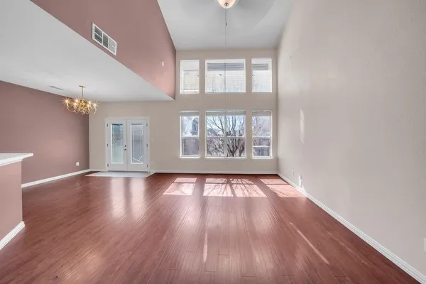 $2,100 | 908 Englewood Lane, Plano, TX 75025