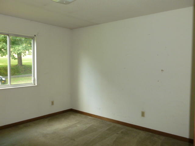 158 Inman Road Sweetwater, TN 37874 - Photo 14 of 21 P1070166