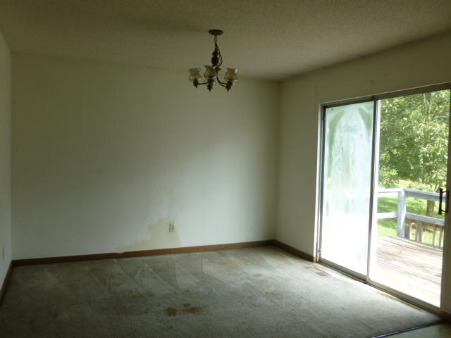 158 Inman Road Sweetwater, TN 37874 - Photo 8 of 21 P1070156