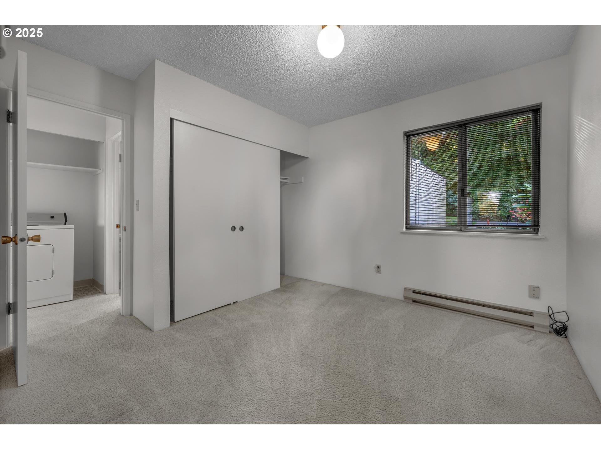 2376 Southwest Cedar Street Portland, OR 97205 - Photo 23 of 27