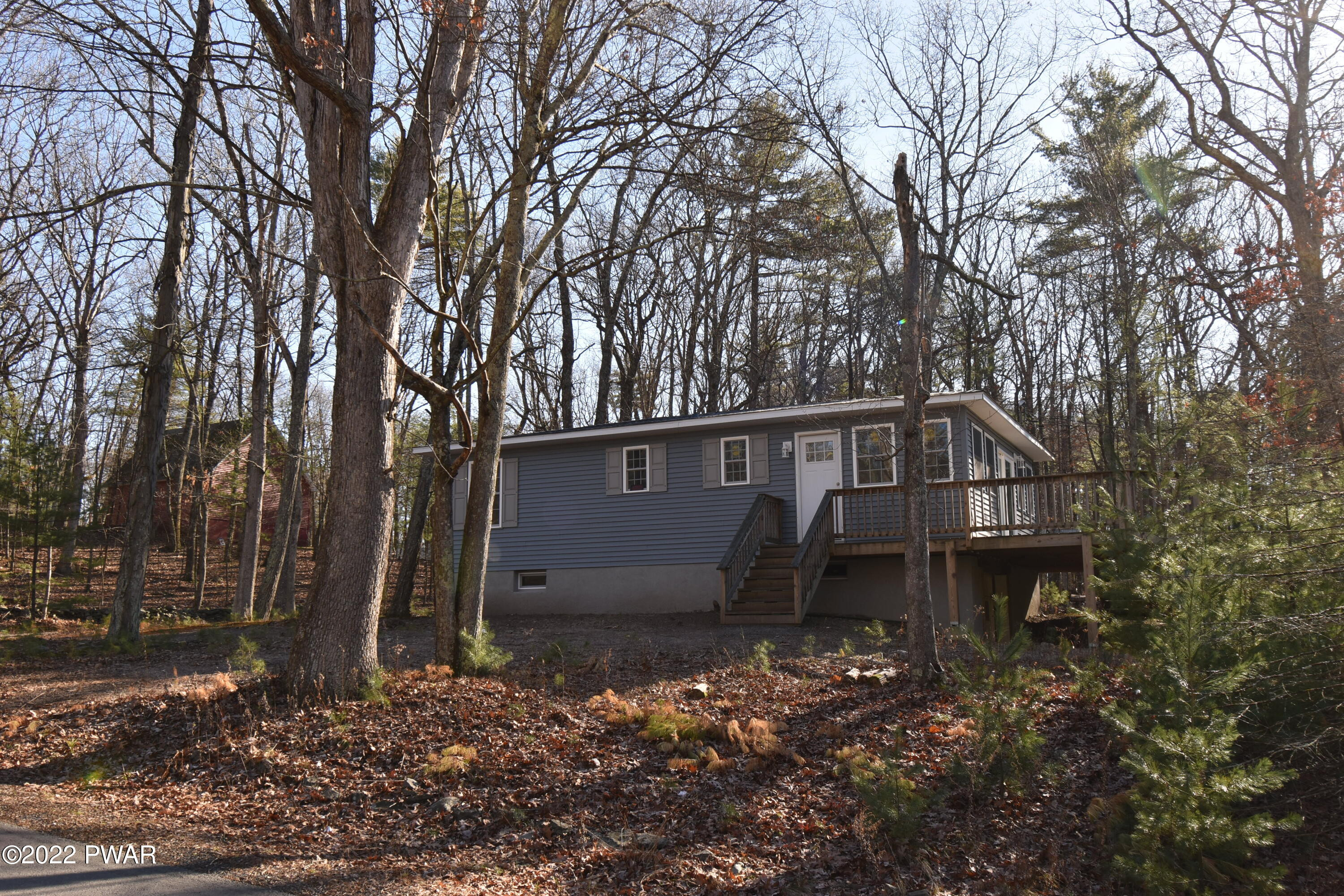 184 Aspen Road Dingmans Ferry, PA 18328 - Photo 4 of 22 front