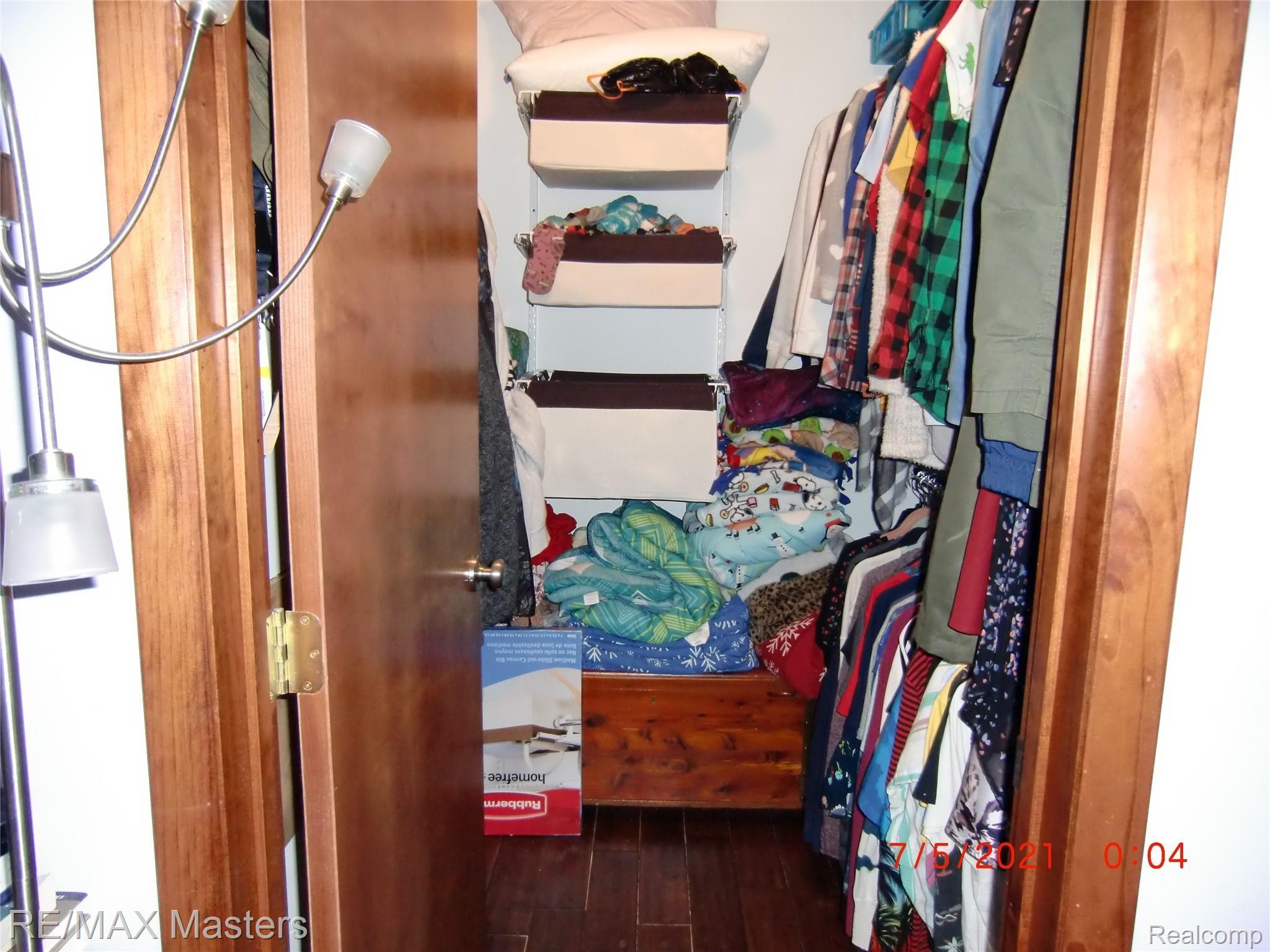 2795 Carleton West Road Carleton, MI 48117 - Photo 17 of 32 CIMG4499.JPG