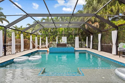 $1,240,000 | 939 Buchanan Street, Hollywood, FL 33019