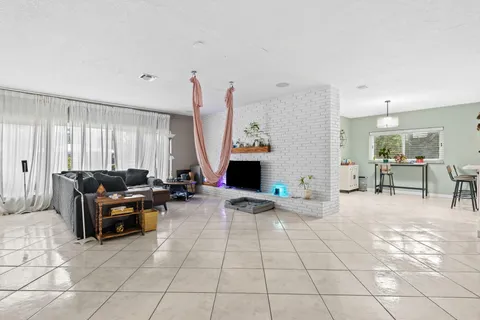 $1,240,000 | 939 Buchanan Street, Hollywood, FL 33019