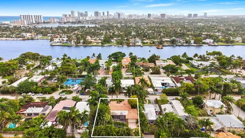 $1,240,000 | 939 Buchanan Street, Hollywood, FL 33019