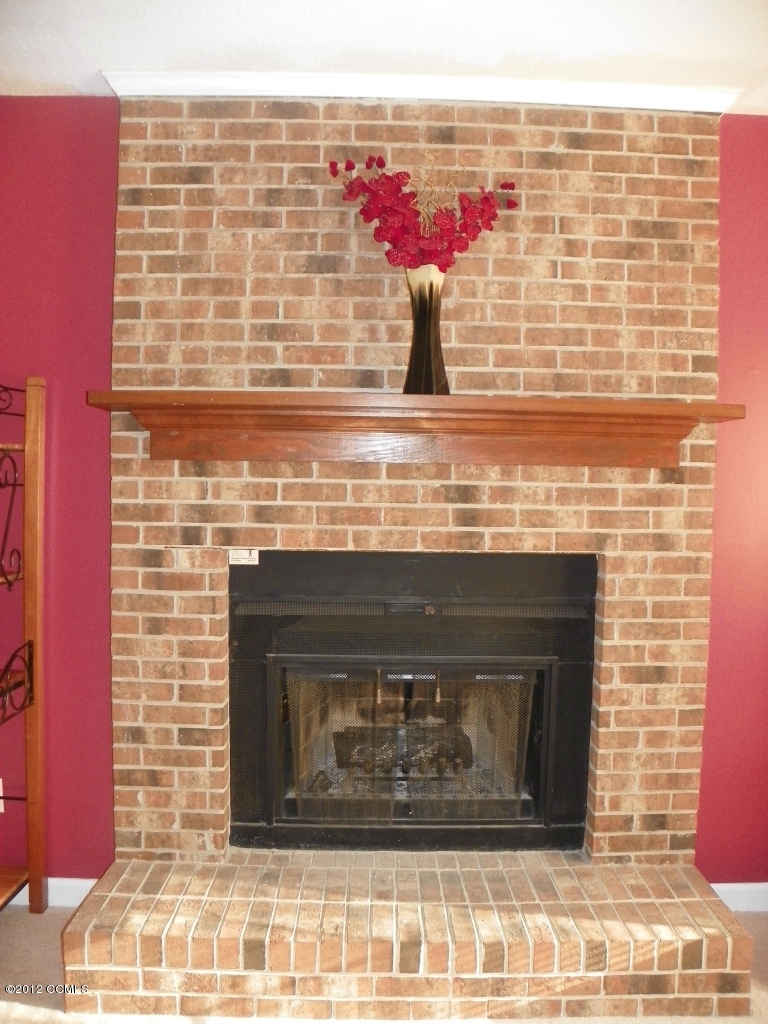 238 Manchester Road Havelock, NC 28532 - Photo 5 of 16 238 Manchester Rd 007