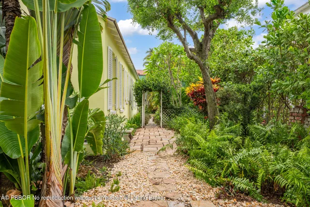 $35,000 | 353 Seaspray Avenue, Palm Beach, FL 33480