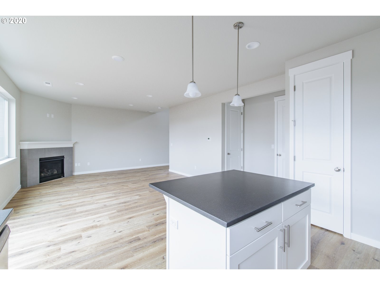 2460 Fieldcress Road, Unit 96 Eugene, OR 97403 - Photo 4 of 21 Gallery Image 4