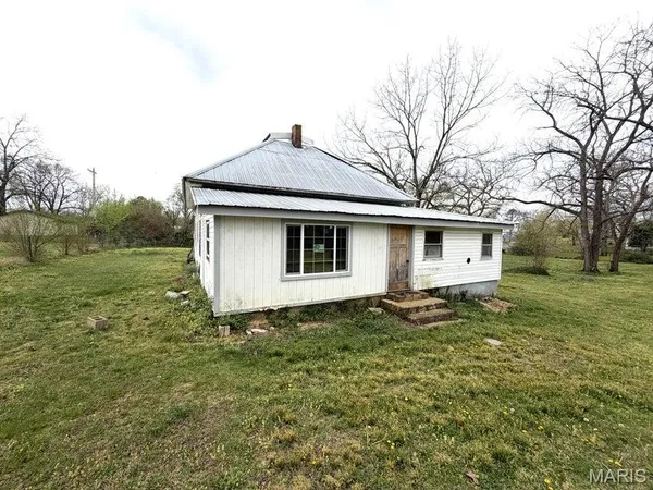 $69,900 | 410 East 3rd Street, Mountain View, MO 65548