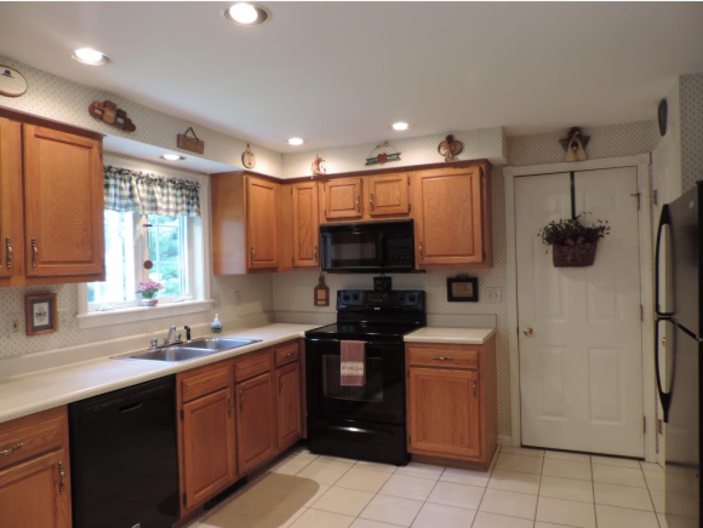6 Foxtail Ridge Dover, NH 03820 - Photo 7 of 36 Gallery Image 7