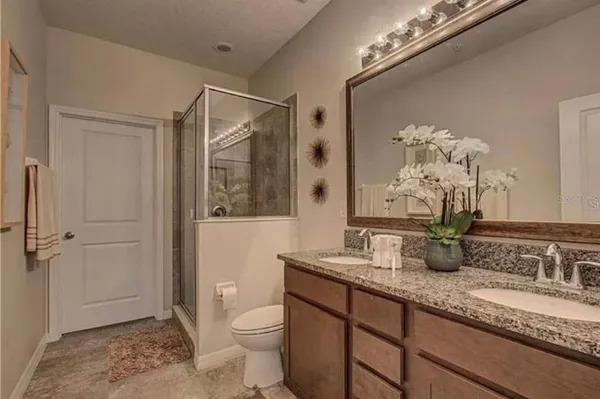 $2,350 | 8342 Enclave Way, Unit 104, Sarasota, FL 34243