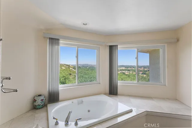 $1,349,000 | 18380 Avenida Caleta, Murrieta, CA 92562