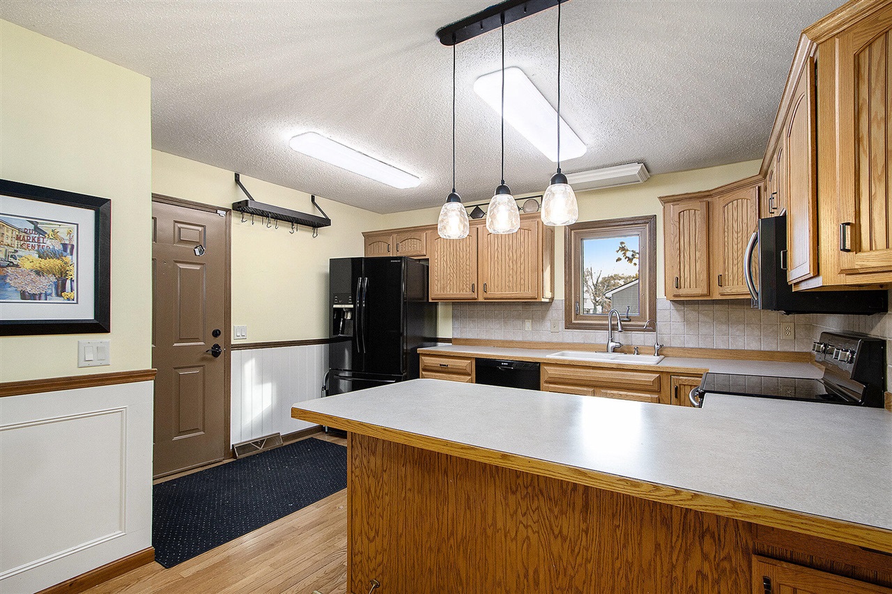 1505 Spruce Brook Road Kalamazoo, MI 49008 - Photo 19 of 33 Gallery Image 19