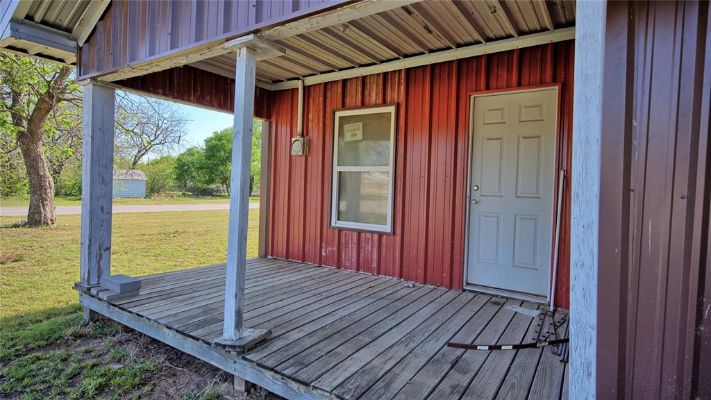 601 Baylor Street Nocona, TX 76255 - Photo 2 of 25