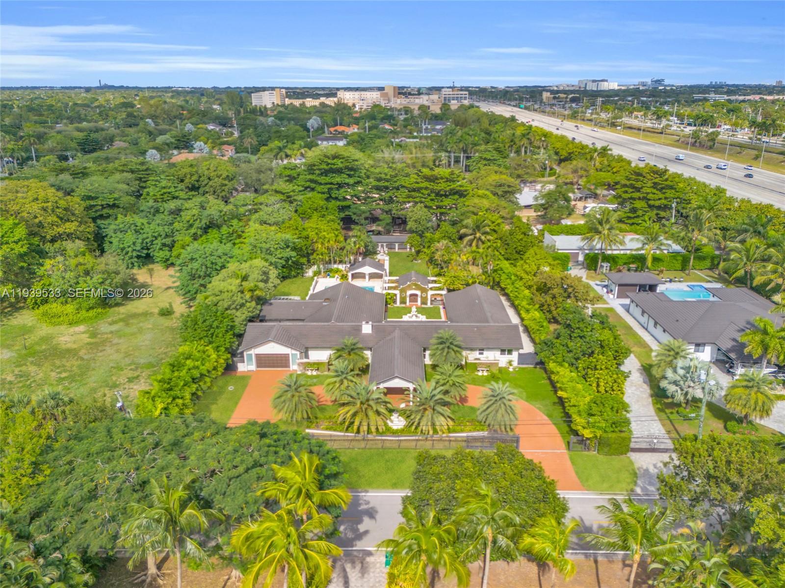 11835 Southwest 47th Street Miami, FL 33175 - Photo 2 of 48 a view of a city