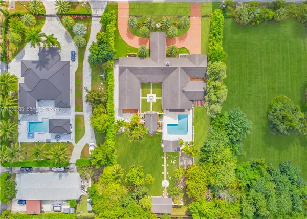 $3,300,000 | 11835 Southwest 47th Street, Miami, FL 33175