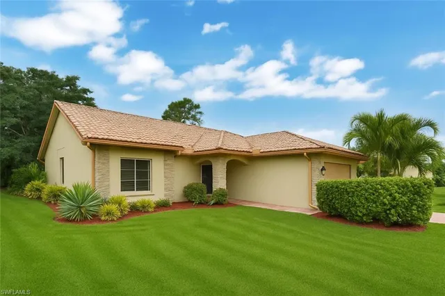 $675,000 | 241 St James Way, Naples, FL 34104