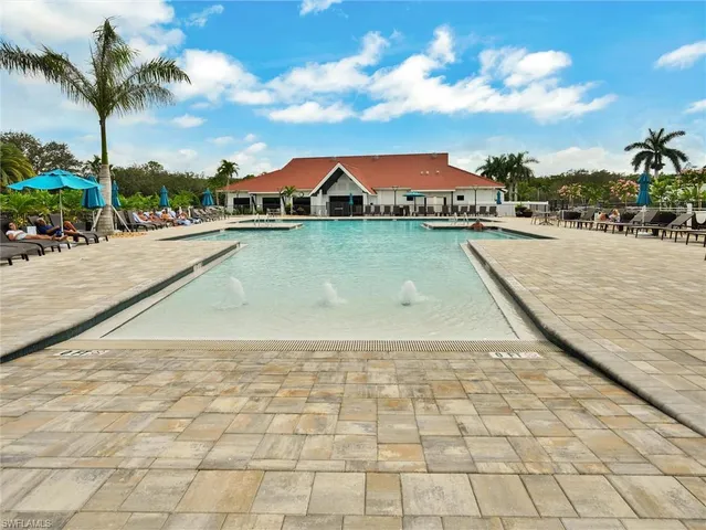 $675,000 | 241 St James Way, Naples, FL 34104