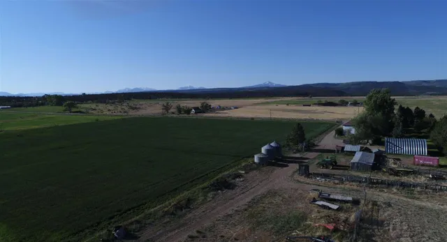 a view of outdoor space and city view