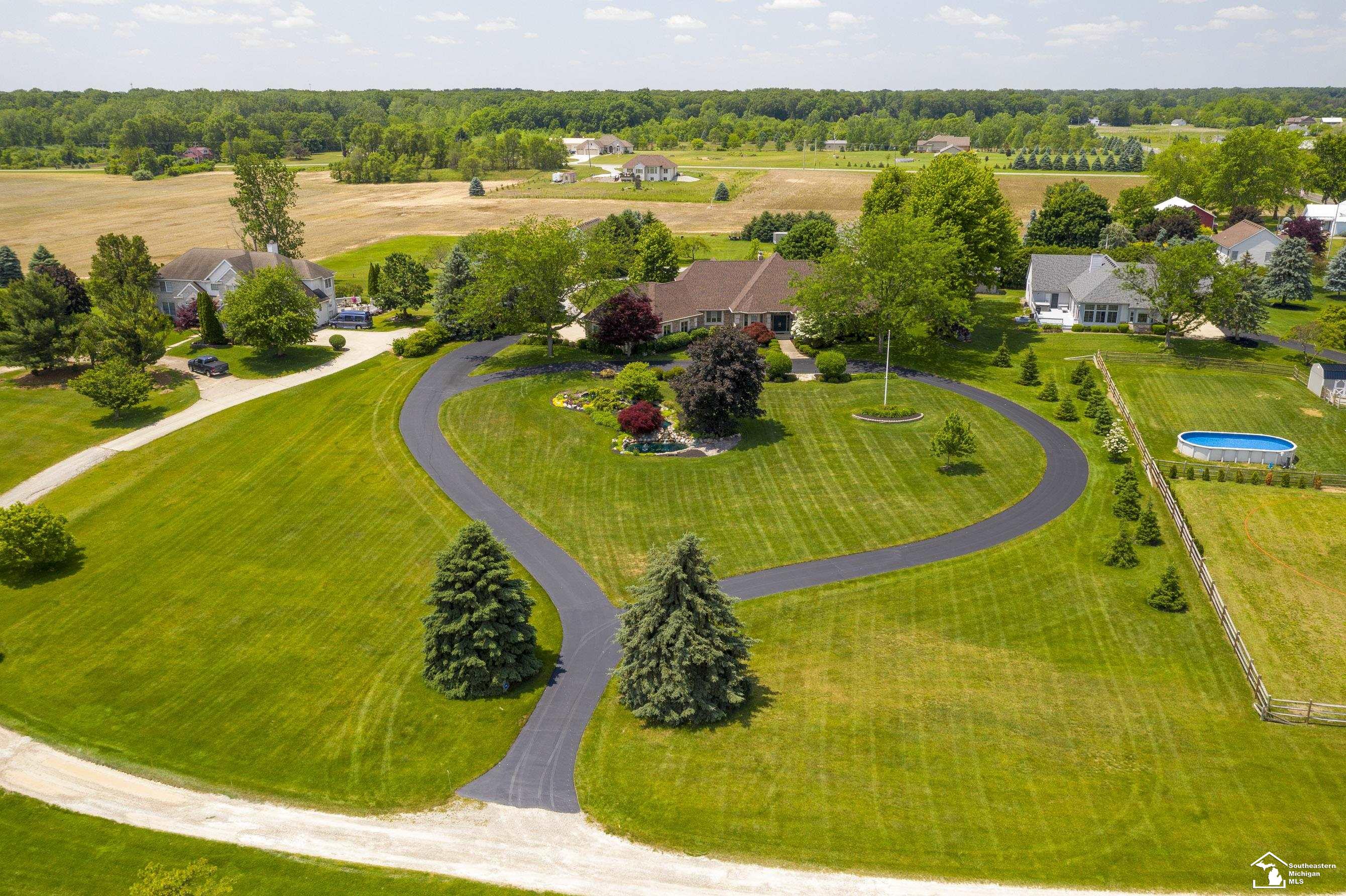 1573 West Erie Road Temperance, MI 48182 - Photo 2 of 88