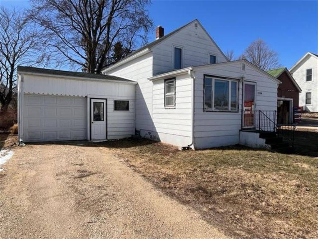 1004 East Main Street Caledonia, MN 55921 - Photo 2 of 38