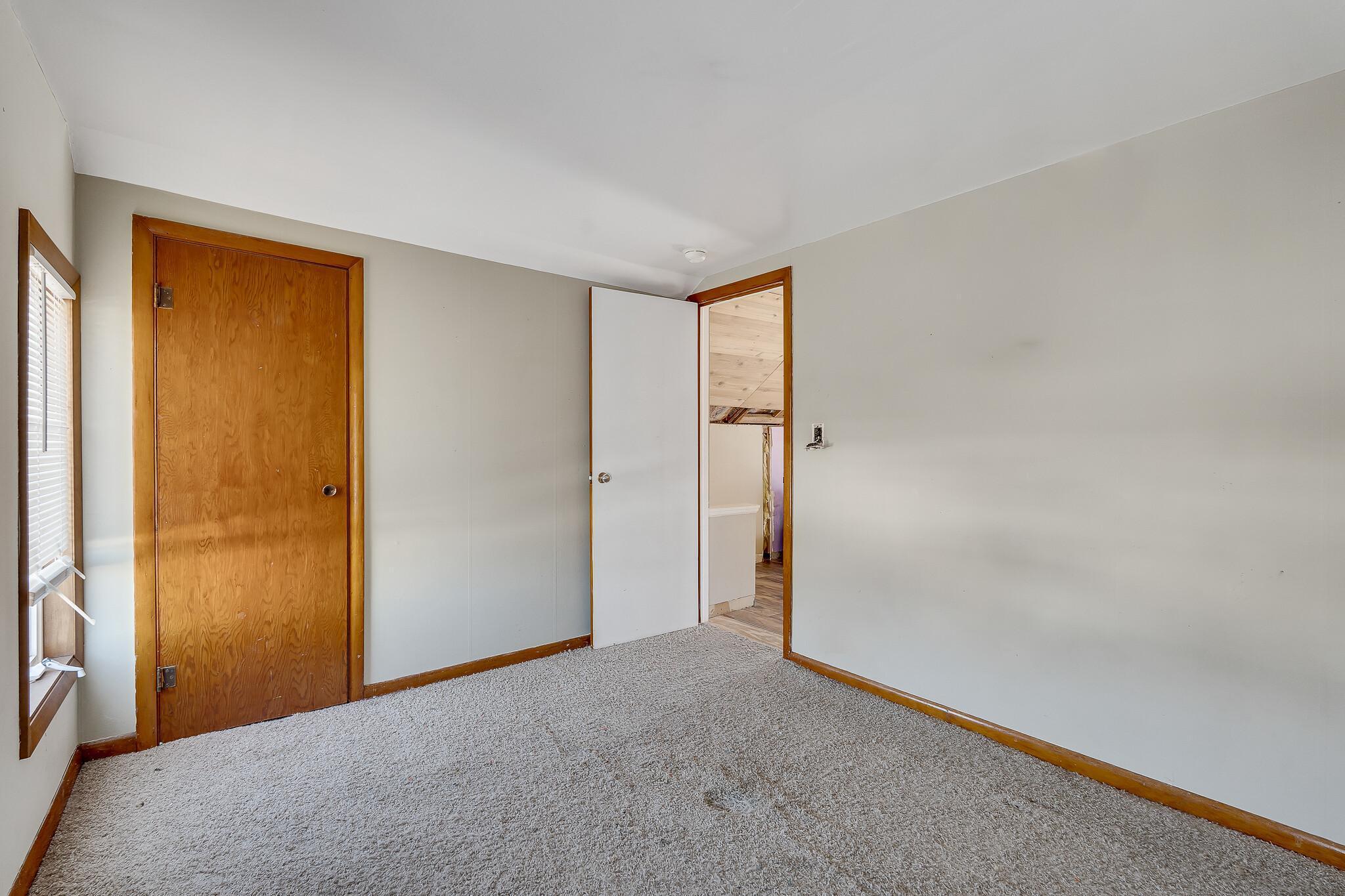 1004 East Main Street Caledonia, MN 55921 - Photo 26 of 38