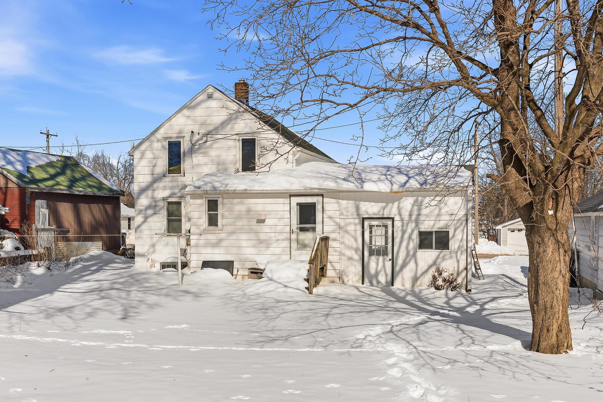 1004 East Main Street Caledonia, MN 55921 - Photo 28 of 38