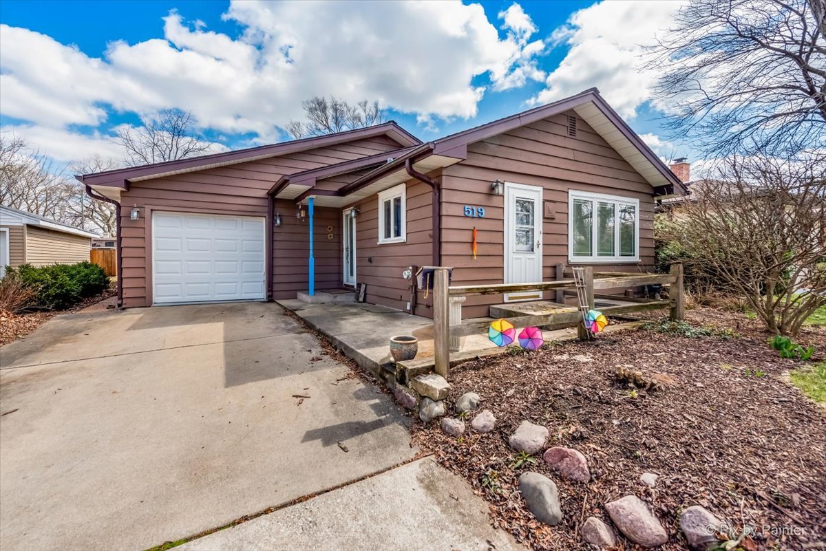 519 South Park Road Lombard, IL 60148 - Photo 1 of 21 Gallery Image 1
