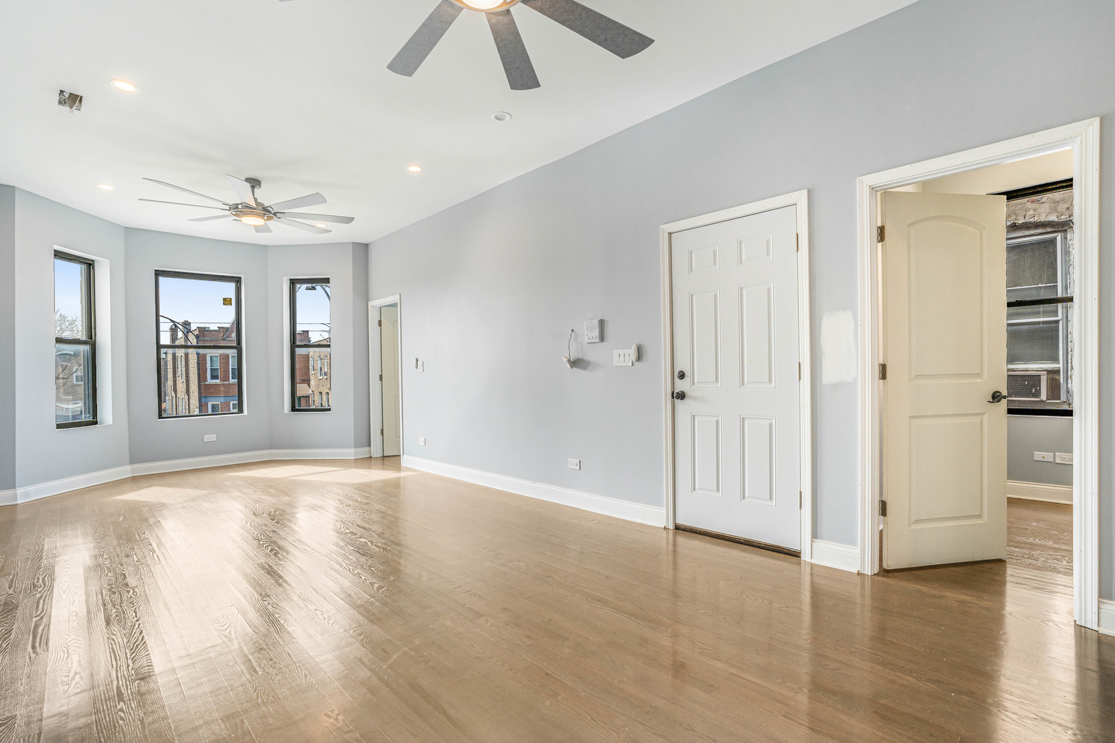 3736 West Cermak Road Chicago, IL 60623 - Photo 11 of 22