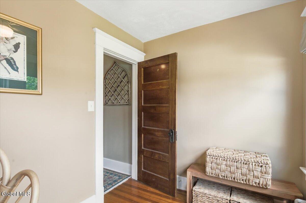 809 Wright Avenue Schenectady, NY 12309 - Photo 26 of 35 09-006_MW2_3382