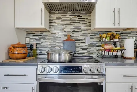 $875,000 | 2386 Glenrose Avenue, Altadena, CA 91001