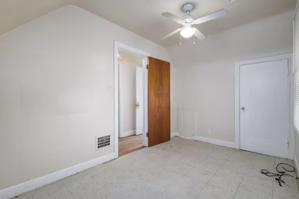 $1,000 | 13067 Wade Street, Detroit, MI 48213