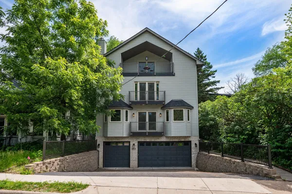 $1,200,000 | 2015 Upton Avenue South, Minneapolis, MN 55405
